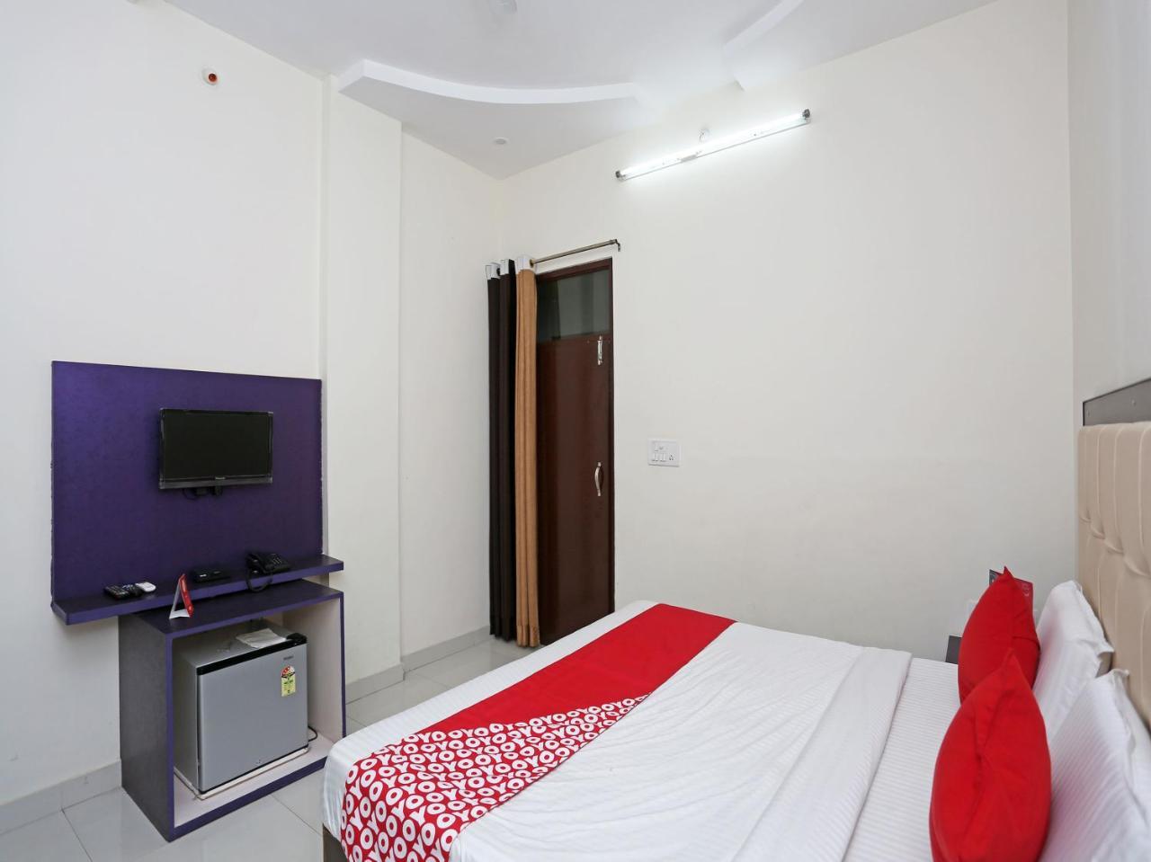 Hotel Namo Palace Кота Екстериор снимка